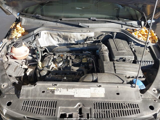 2016 VOLKSWAGEN TIGUAN WVGBV7AX8GW066216 Photo 9