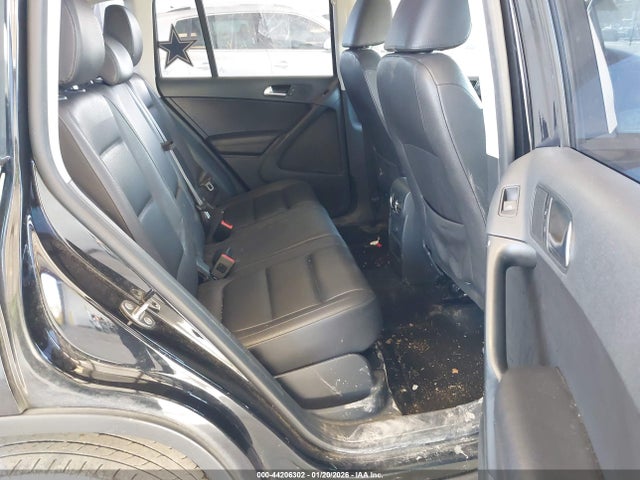 2016 VOLKSWAGEN TIGUAN WVGBV7AX8GW066216 Photo 7