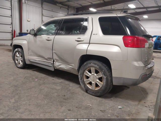 2013 GMC TERRAIN 2GKALUEKXD6264891 Photo 2