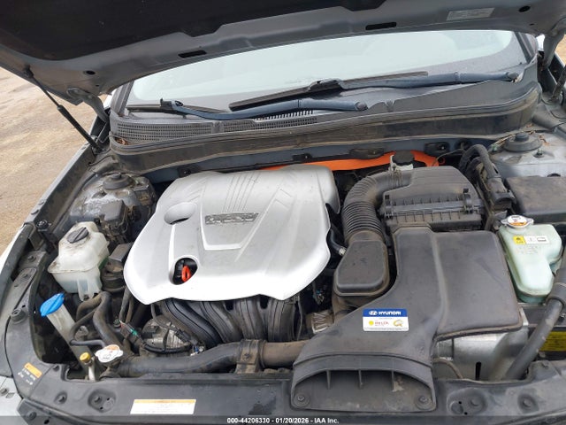 KMHEC4A47FA121564 Hyundai SONATA HYBRID