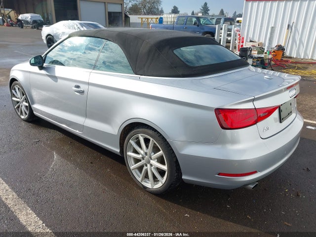 2016 AUDI A3 WAU38LFF3G1117172 Photo 2