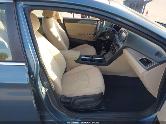 5NPE24AF7GH270608 Hyundai SONATA SE