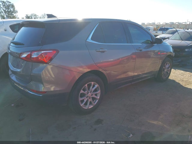 3GNAXKEV9KS578360 Chevrolet EQUINOX LT