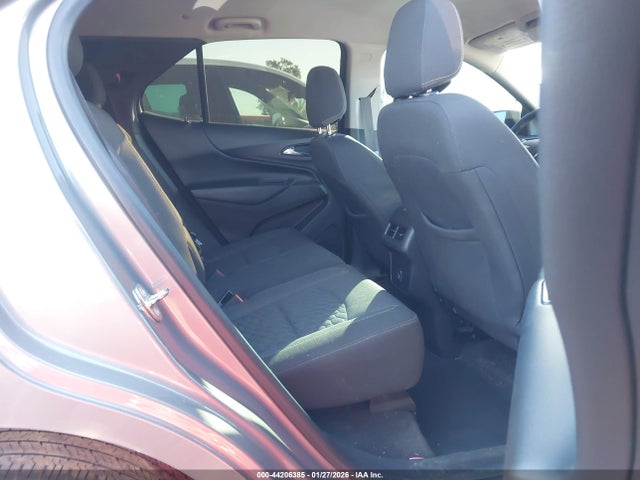 3GNAXKEV9KS578360 Chevrolet EQUINOX LT