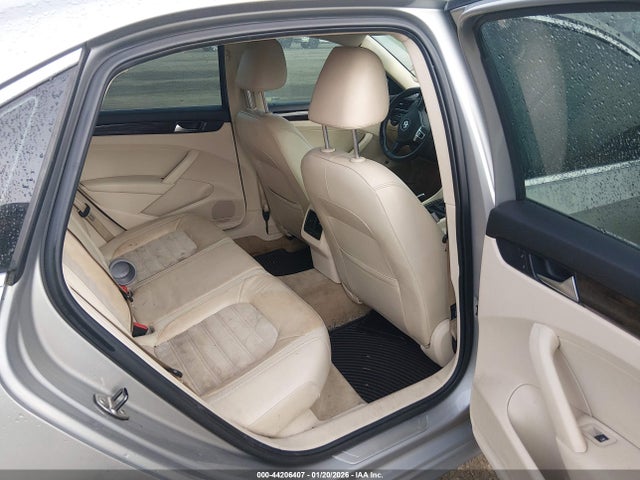 2014 VOLKSWAGEN PASSAT 1VWCN7A31EC013469 Photo 7