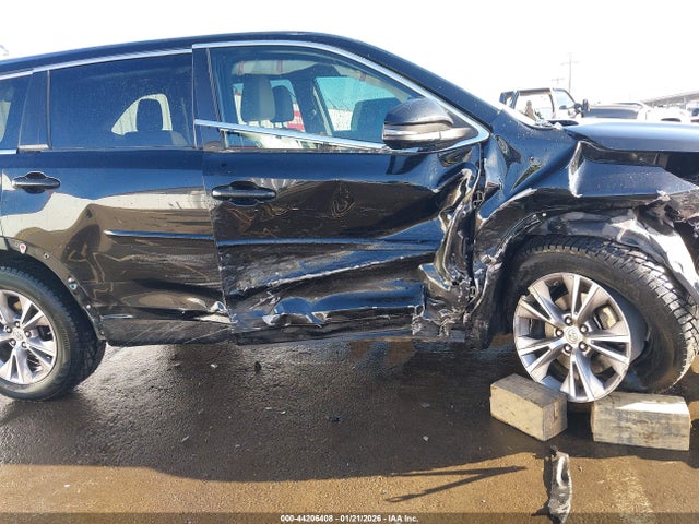 Toyota Highlander Le Plus V6 2014 5TDZKRFH4ES009971 Image 19