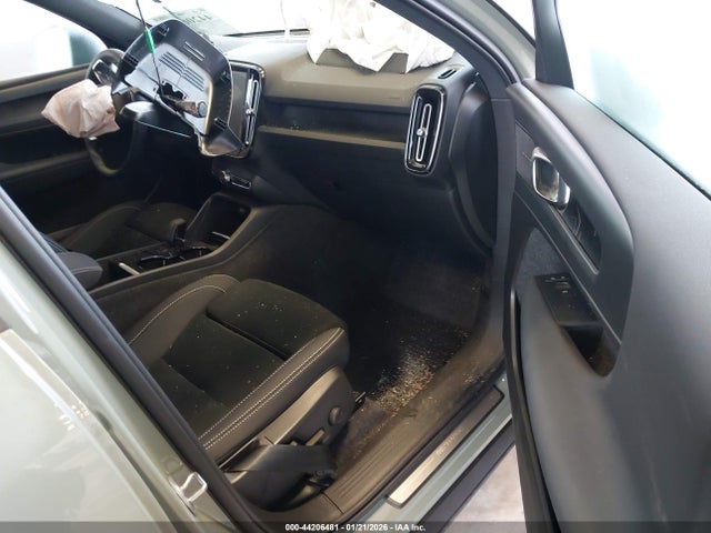2023 VOLVO XC40 RECHARGE PURE ELECTRIC YV4ED3UM0P2082249 Photo 4