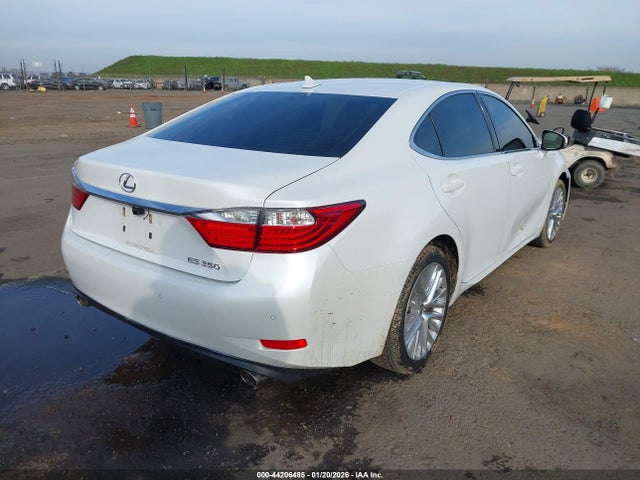 44206485 :رقم المزاد ، JTHBK1GG7D2065609 vin ، 2013 Lexus Es 350 مزاد بيع