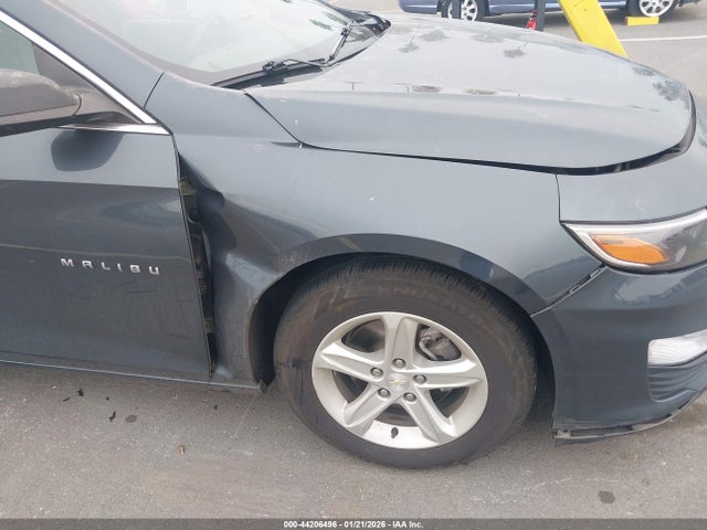 1G1ZB5STXLF154280 Chevrolet Malibu Fwd Ls