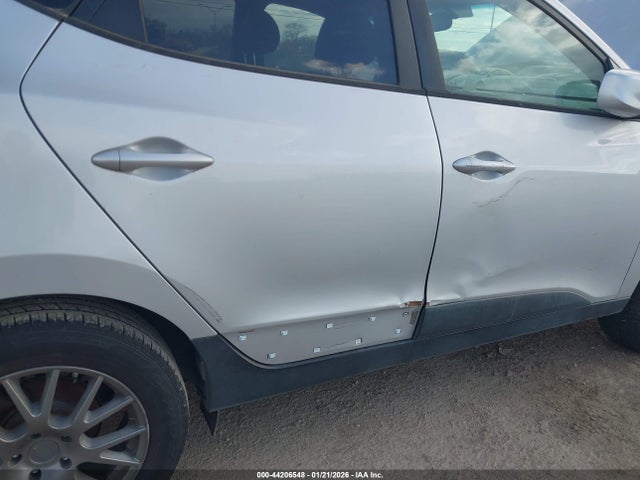 KM8JU3AG9EU930531 Hyundai TUCSON SE