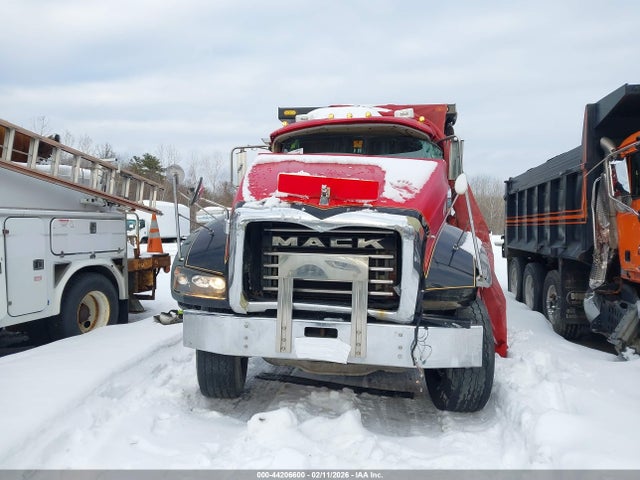 Продаж на аукціоні авто 2007 Mack 700 Ctp700, vin: 1M2AT04C97M001498, номер лоту: 44206600