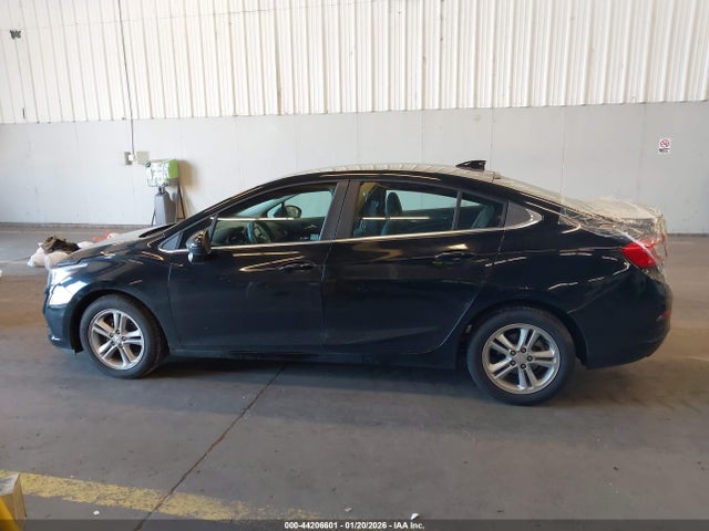 1G1BE5SM2H7176874 Chevrolet Cruze Lt Auto