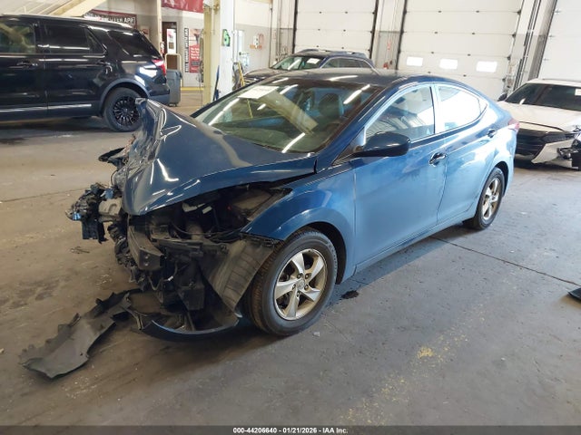 Hyundai ELANTRA SE 2014 KMHDH4AEXEU193944 Image 2