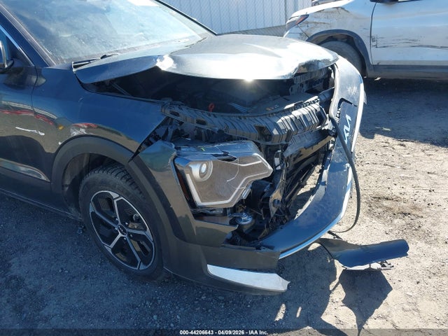 KIA NIRO LX 2023 KNDCP3LE4P5111097 Image 17
