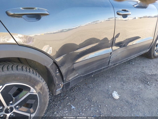 KIA NIRO LX 2023 KNDCP3LE4P5111097 Image 18