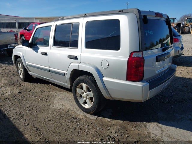 2006 JEEP COMMANDER 1J8HH48N46C192610 Photo 2