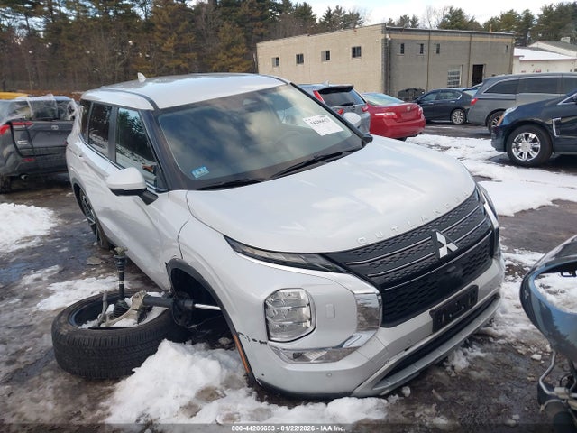 44206653 :رقم المزاد ، JA4J4UA8XPZ052644 vin ، 2023 Mitsubishi Outlander Se 2.5 S-awc مزاد بيع