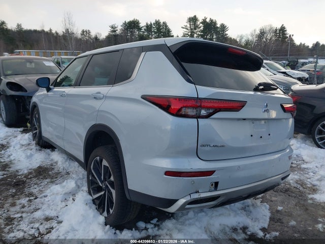 44206653 :رقم المزاد ، JA4J4UA8XPZ052644 vin ، 2023 Mitsubishi Outlander Se 2.5 S-awc مزاد بيع