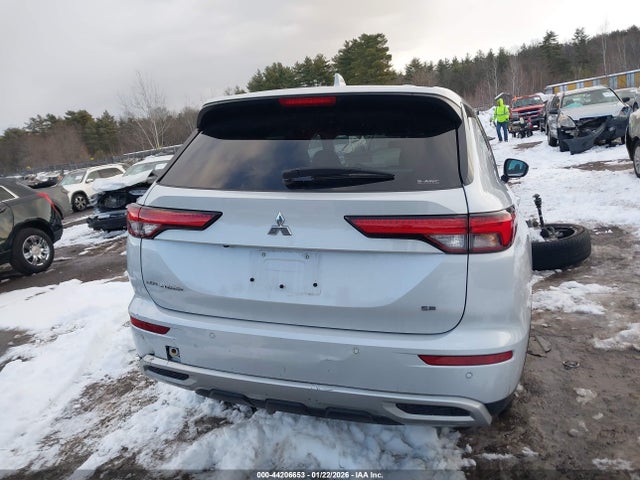44206653 :رقم المزاد ، JA4J4UA8XPZ052644 vin ، 2023 Mitsubishi Outlander Se 2.5 S-awc مزاد بيع
