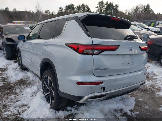 44206653 :رقم المزاد ، JA4J4UA8XPZ052644 vin ، 2023 Mitsubishi Outlander Se 2.5 S-awc مزاد بيع