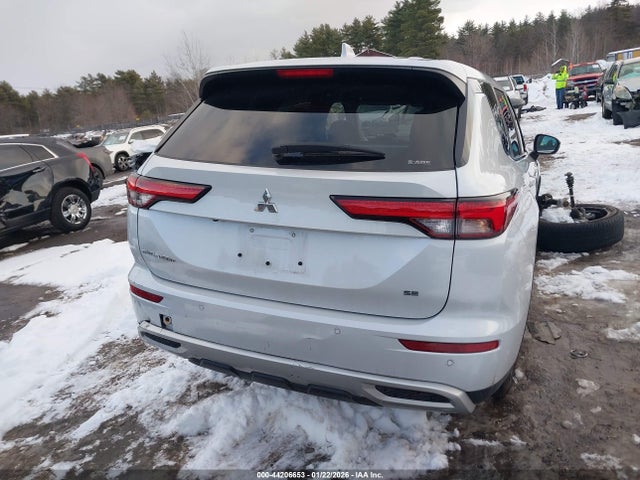 44206653 :رقم المزاد ، JA4J4UA8XPZ052644 vin ، 2023 Mitsubishi Outlander Se 2.5 S-awc مزاد بيع