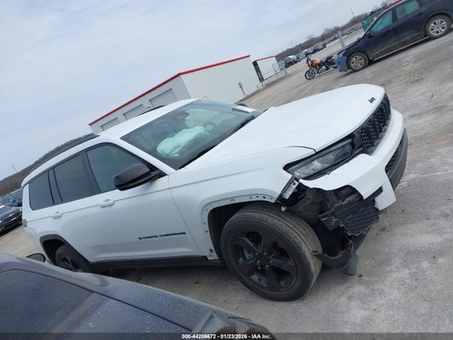 44206672 :رقم المزاد ، 1C4RJKAG9P8848837 vin ، 2023 Jeep Grand Cherokee L Altitude 4x4 مزاد بيع