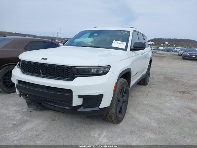 44206672 :رقم المزاد ، 1C4RJKAG9P8848837 vin ، 2023 Jeep Grand Cherokee L Altitude 4x4 مزاد بيع
