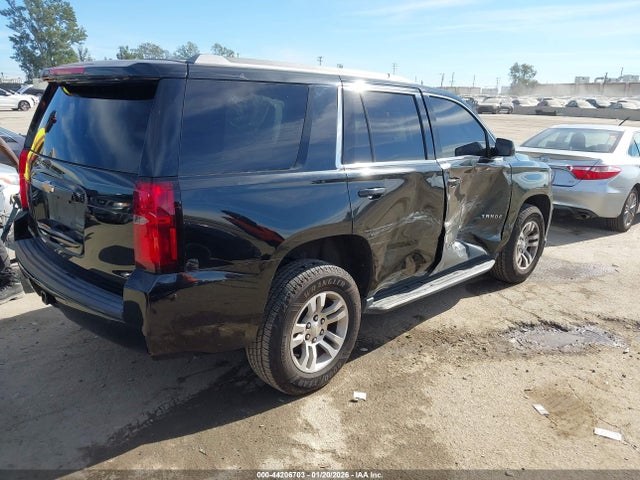 1GNSCAECXJR253890 Chevrolet Tahoe Ls