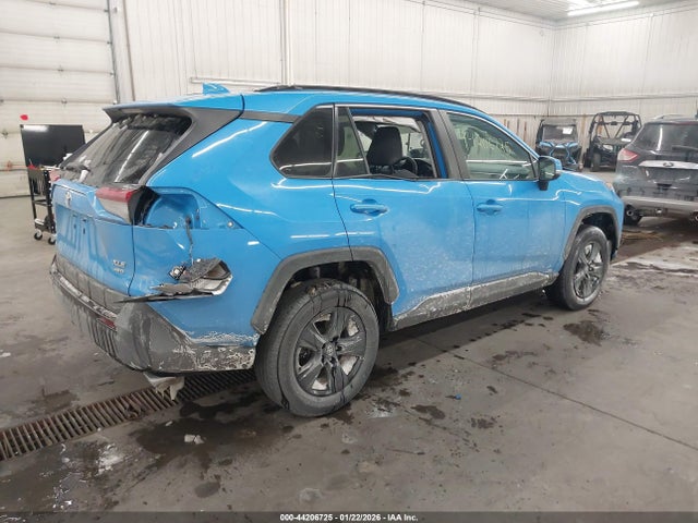 2T3P1RFV1KC020423 Toyota Rav4 Xle
