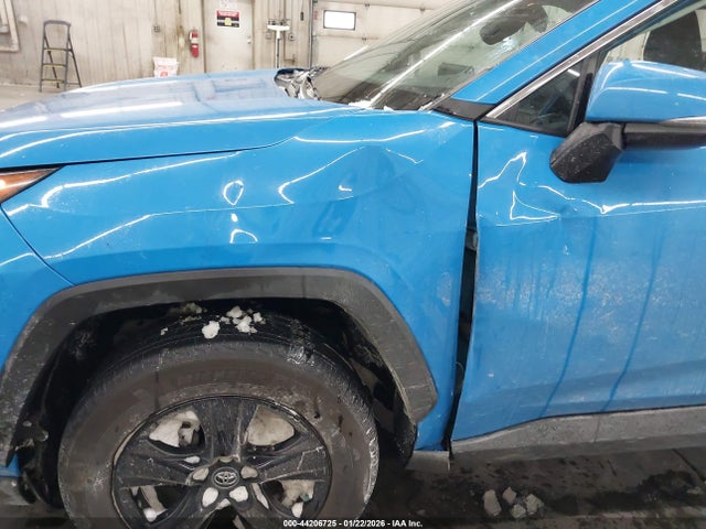 2T3P1RFV1KC020423 Toyota Rav4 Xle