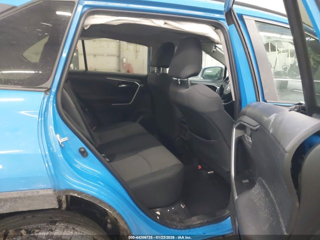 2T3P1RFV1KC020423 Toyota Rav4 Xle