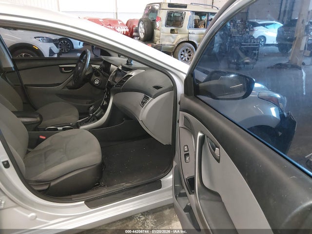 Hyundai ELANTRA SE 2014 5NPDH4AE2EH515135 Image 5