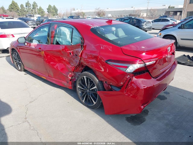4T1B61HK6KU243693 Toyota CAMRY XSE
