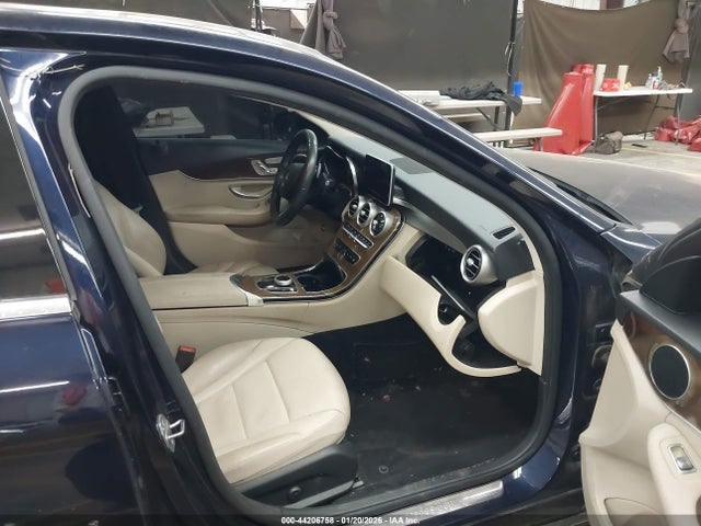 55SWF4JB1JU251594 Mercedes-Benz C 300
