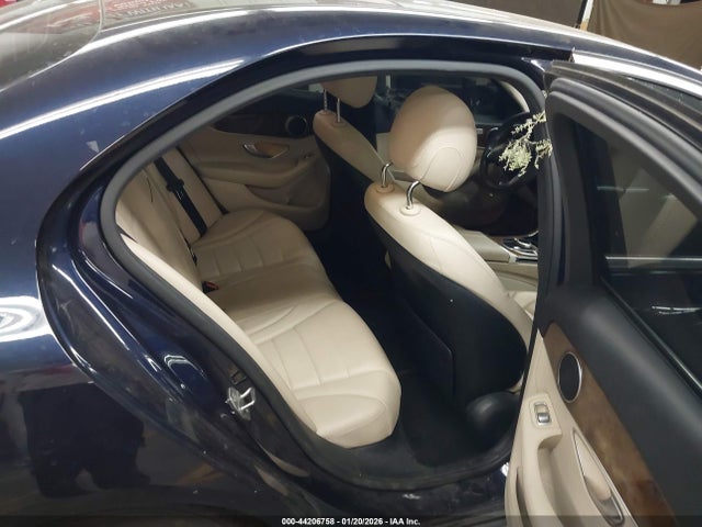 55SWF4JB1JU251594 Mercedes-Benz C 300