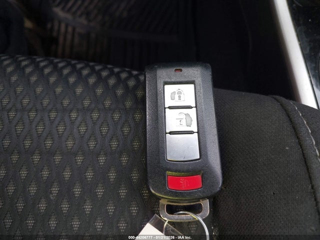 2017 MITSUBISHI OUTLANDER JA4AD3A39HZ054269 Photo 10