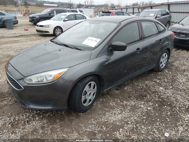 2015 FORD FOCUS 1FADP3E27FL364079 Photo 1