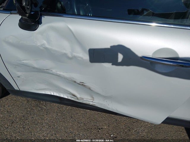 2017 MINI HARDTOP WMWXP7C55H2A45297 Photo 5