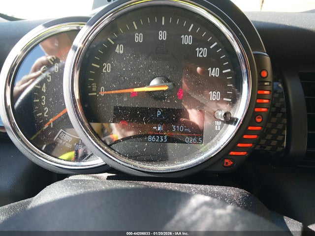 2017 MINI HARDTOP WMWXP7C55H2A45297 Photo 6