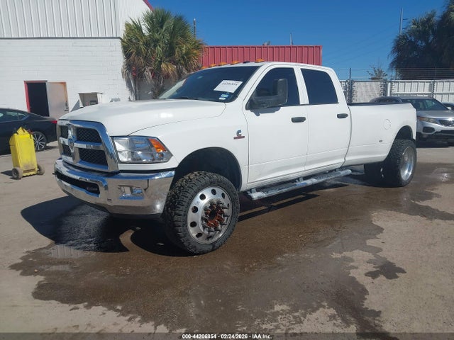 44206854 :رقم المزاد ، 3C63RRGLXJG179188 vin ، 2018 Ram 3500 Tradesman  4x4 8' Box مزاد بيع