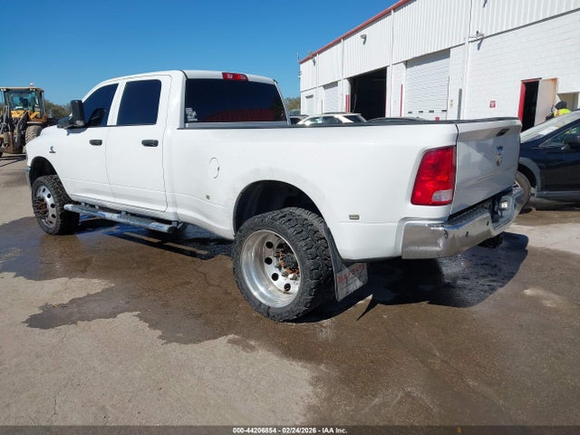44206854 :رقم المزاد ، 3C63RRGLXJG179188 vin ، 2018 Ram 3500 Tradesman  4x4 8' Box مزاد بيع