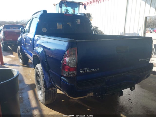 Toyota Tacoma Prerunner V6 2015 5TFJU4GN3FX073106 Image 3