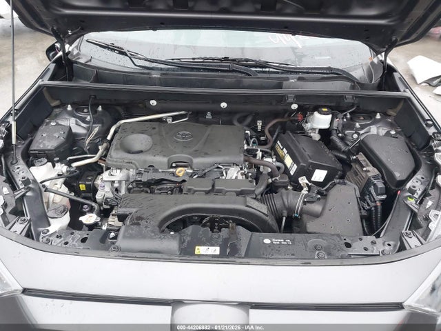 Toyota RAV4 LE 2019 2T3H1RFV0KW044196 Image 10