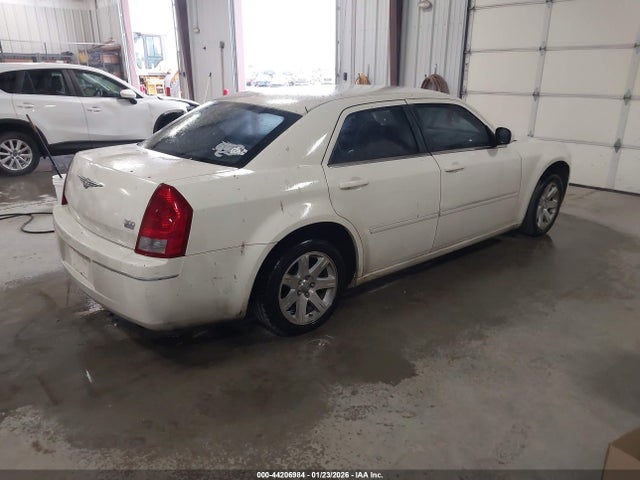 Продаж на аукціоні авто 2006 Chrysler 300 Touring, vin: 2C3KA53G66H515573, номер лоту: 44206984