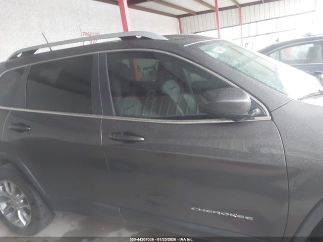 Jeep Cherokee Latitude Plus Fwd 2019 1C4PJLLB6KD370097 Image 13