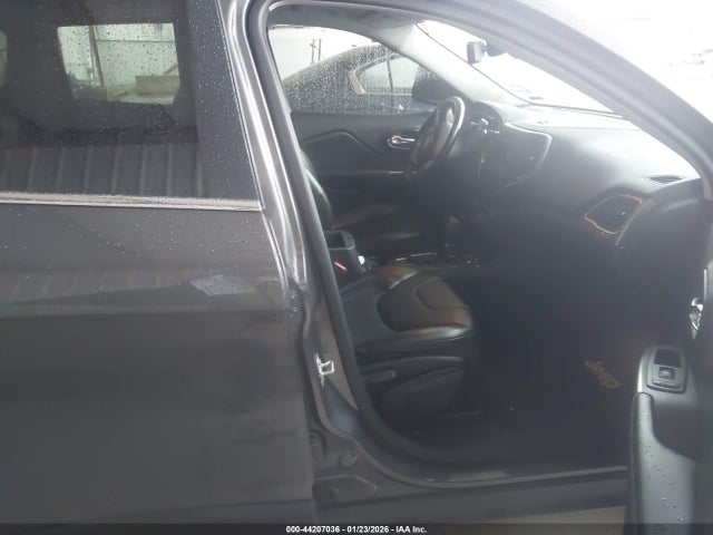 Jeep Cherokee Latitude Plus Fwd 2019 1C4PJLLB6KD370097 Image 5
