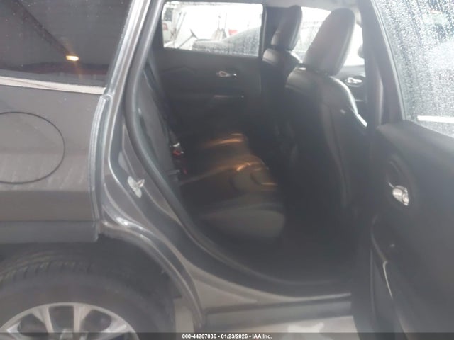 Jeep Cherokee Latitude Plus Fwd 2019 1C4PJLLB6KD370097 Image 8