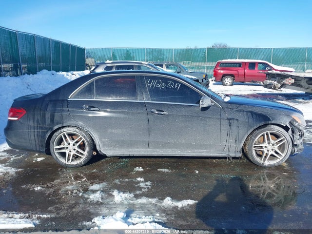 44207219 :رقم المزاد ، WDDHF8JB6GB285551 vin ، 2016 Mercedes-benz E 350 4matic مزاد بيع
