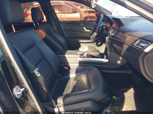 44207219 :رقم المزاد ، WDDHF8JB6GB285551 vin ، 2016 Mercedes-benz E 350 4matic مزاد بيع