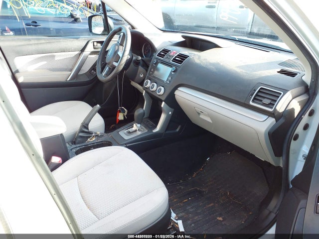 2018 SUBARU FORESTER JF2SJABC6JH517410 Photo 4